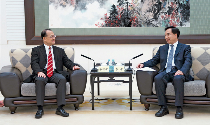 联盟主席蔡冠深率团拜会时任广东省委书记、现任中央政治局常委李希，为大湾区建设建言献策
