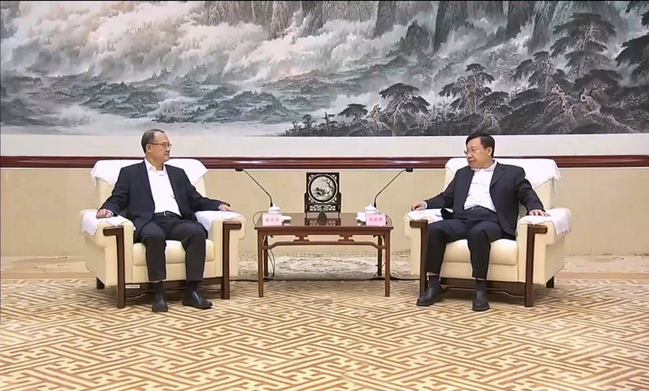 四川省委书记、省人大常委会主任王晓晖在成都会见联盟主席蔡冠深