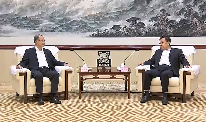 四川省委书记、省人大常委会主任王晓晖在成都会见粤港澳大湾区企业家联盟主席蔡冠深