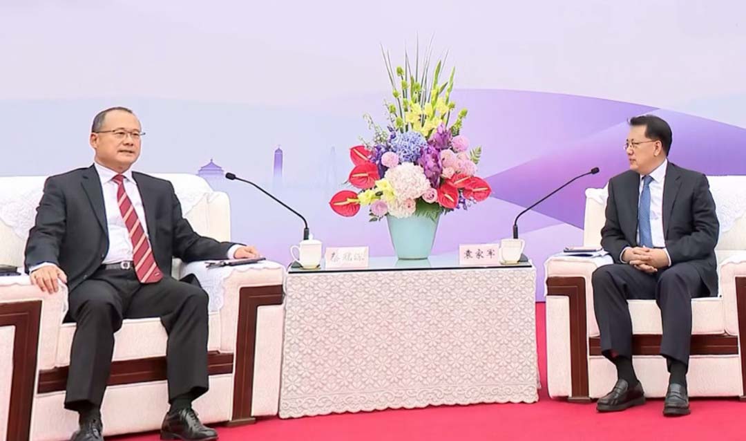 重庆市委书记袁家军、市长胡衡华会见联盟主席蔡冠深   “一带一路”侨商合作发展大会在渝开幕