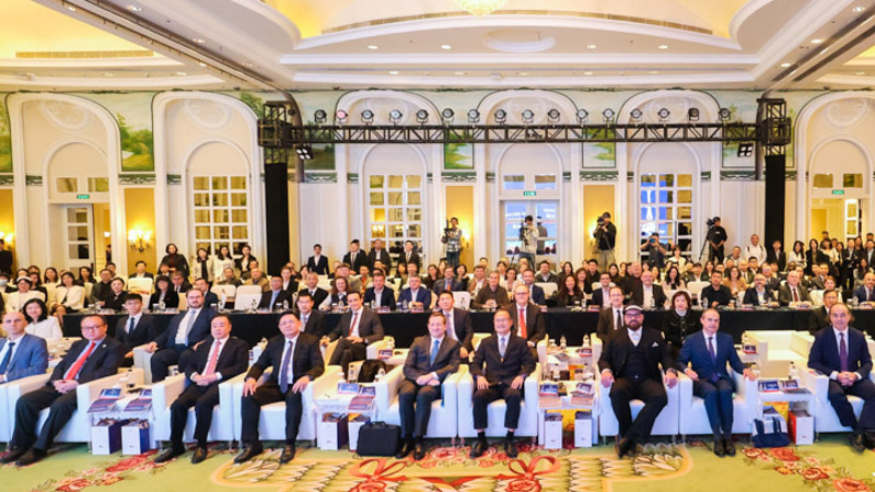 Sino-French GBA Business Summit and the 6th Anniversary Celebration of the GBA Entrepreneur Union is held in Guangzhou Dr. Choi: To promote a high level of opening up in the GBA