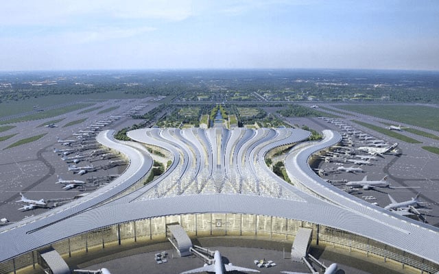 广州白云国际机场T3航站楼投入运营