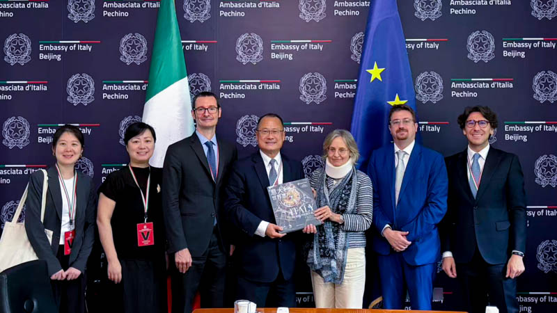 Dr. Jonathan Choi Visits Italian Embassy in China to Discuss Multi-Sector Cooperation.