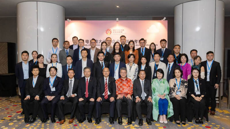 GBA Entrepreneurs Alliance's Chairman Dr. Jonathan Choi leads more than 60 entrepreneurs from Guangdong, Hong Kong and Macao to discuss with a number of Malaysian ministers and political and business leaders in Kuala Lumpur.