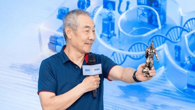 湖南卫视｜汪建首次亮出“生命底牌”，印证主动健康含金量！