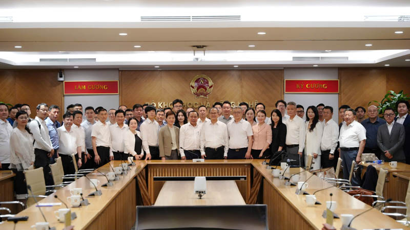 越南科技部部长会见联盟主席 共商科技创新与产业协同
