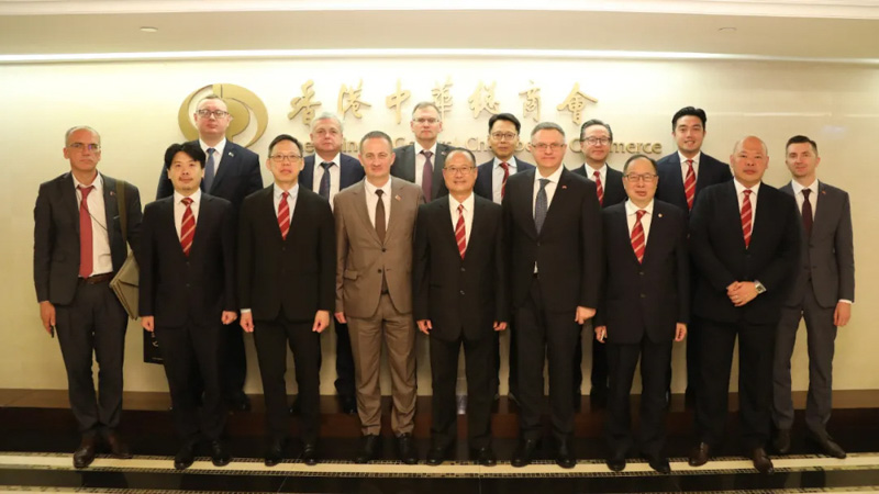 Dr. Jonathan Choi meets with the Governor of Minsk Oblast of Belarus and the Ambassador to China.