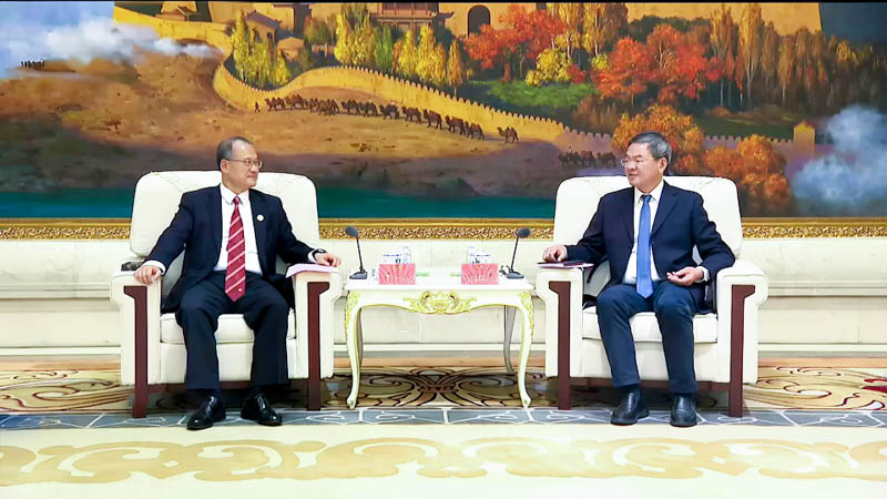 共促陇港合作  联盟主席蔡冠深率团出席第32届兰洽会
